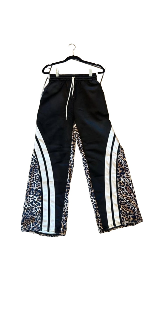 “Cheetah” Sweatpants